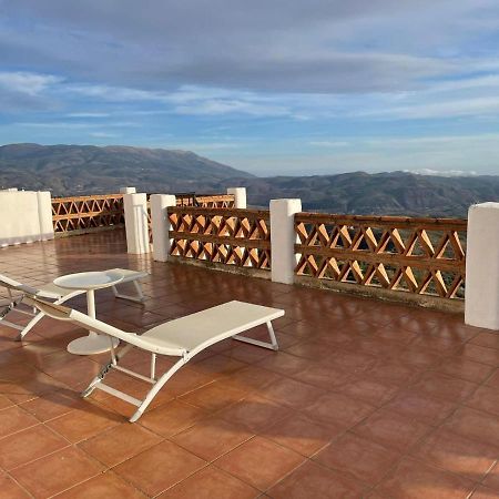 Apartamentos El Cabo Mairena Екстер'єр фото